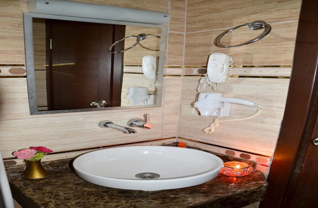 Elysion Hotel Provincia di Provincia di Istanbul Esterno foto